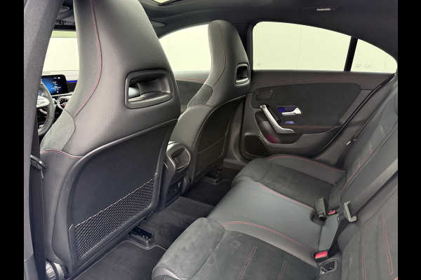 Mercedes-Benz CLA-Klasse CLA 250 e Coupé AMG Line Night | Pano Multibeam Sound Night Mercedes-Benz CLA-Klasse CLA 250 e Coupé AMG Line Night | Pano Multibeam Sound Night
