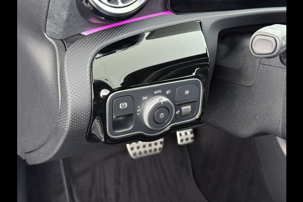 Mercedes-Benz CLA-Klasse CLA 250 e Coupé AMG Line Night | Pano Multibeam Sound Night Mercedes-Benz CLA-Klasse CLA 250 e Coupé AMG Line Night | Pano Multibeam Sound Night