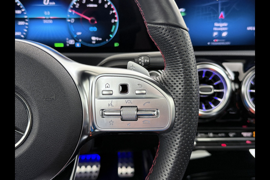 Mercedes-Benz CLA-Klasse CLA 250 e Coupé AMG Line Night | Pano Multibeam Sound Night Mercedes-Benz CLA-Klasse CLA 250 e Coupé AMG Line Night | Pano Multibeam Sound Night