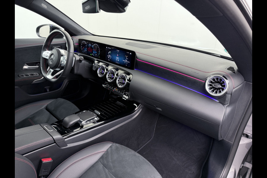 Mercedes-Benz CLA-Klasse CLA 250 e Coupé AMG Line Night | Pano Multibeam Sound Night Mercedes-Benz CLA-Klasse CLA 250 e Coupé AMG Line Night | Pano Multibeam Sound Night