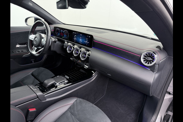 Mercedes-Benz CLA-Klasse CLA 250 e Coupé AMG Line Night | Pano Multibeam Sound Night Mercedes-Benz CLA-Klasse CLA 250 e Coupé AMG Line Night | Pano Multibeam Sound Night