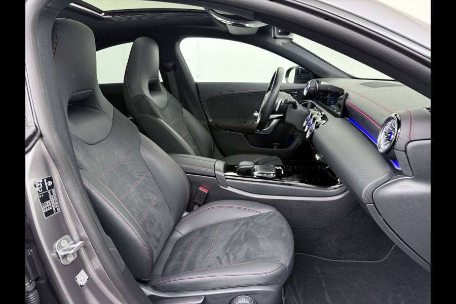 Mercedes-Benz CLA-Klasse CLA 250 e Coupé AMG Line Night | Pano Multibeam Sound Night Mercedes-Benz CLA-Klasse CLA 250 e Coupé AMG Line Night | Pano Multibeam Sound Night
