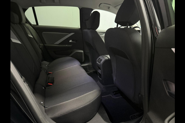 Opel Astra 1.2 Business Edition Opel Astra 1.2 Business Edition