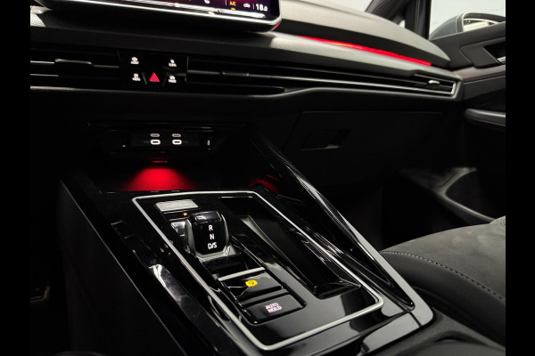 Volkswagen Golf 8.5 1.5 eTSI 50 Edition Volkswagen Golf 8.5 1.5 eTSI 50 Edition