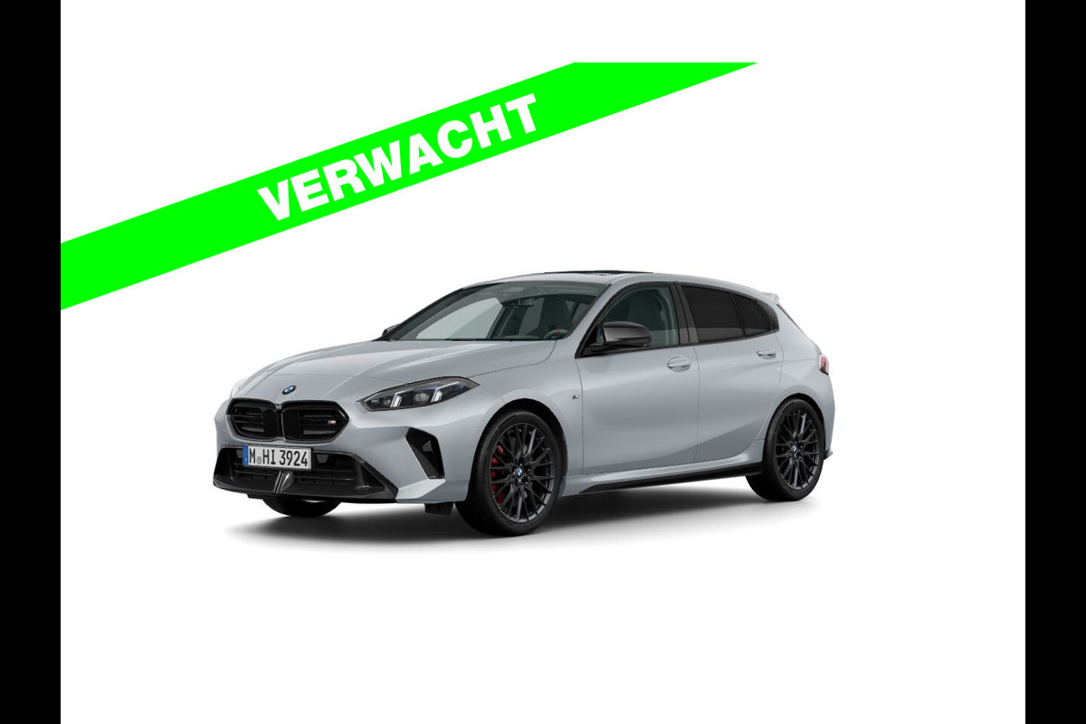 BMW 1-serie M135 xDrive - M-Sport Pro - Pano - Head-up - Memoryzetels - ACC - Harman Kardon BMW 1-serie M135 xDrive - M-Sport Pro - Pano - Head-up - Memoryzetels - ACC - Harman Kardon