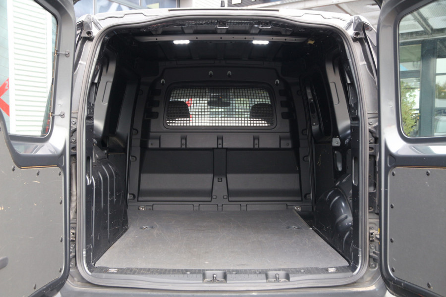 Volkswagen Caddy Cargo 1.5 TSI | Aut. | Bestel | Camera | Cruise | Airco.. Volkswagen Caddy Cargo 1.5 TSI | Aut. | Bestel | Camera | Cruise | Airco..