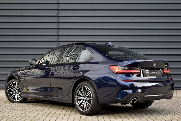BMW 3 Serie 330e M Sport Individual | Schuif/Kanteldak | ACC | Laser Light | Memory | Harman/Kardon | Camera | BMW 3 Serie 330e M Sport Individual | Schuif/Kanteldak | ACC | Laser Light | Memory | Harman/Kardon | Camera |