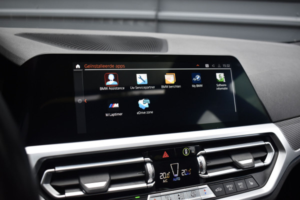 BMW 3 Serie 330e M Sport Individual | Schuif/Kanteldak | ACC | Laser Light | Memory | Harman/Kardon | Camera | BMW 3 Serie 330e M Sport Individual | Schuif/Kanteldak | ACC | Laser Light | Memory | Harman/Kardon | Camera |