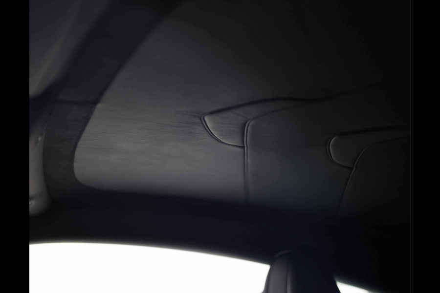 Aston Martin DBS 5.2 V12 Superleggera | B&O BeoSound - Xenon Grey Aston Martin DBS 5.2 V12 Superleggera | B&O BeoSound - Xenon Grey