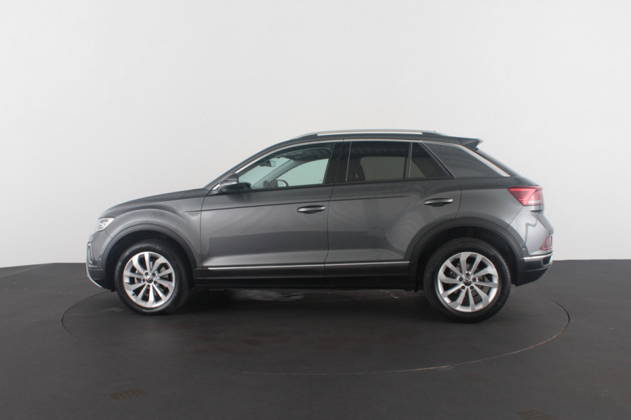 Volkswagen T-Roc 1.5 TSI Style 150pk Camera/Trekhaak/DSG/Stoelverwarming/Adapt.cruise Volkswagen T-Roc 1.5 TSI Style 150pk Camera/Trekhaak/DSG/Stoelverwarming/Adapt.cruise