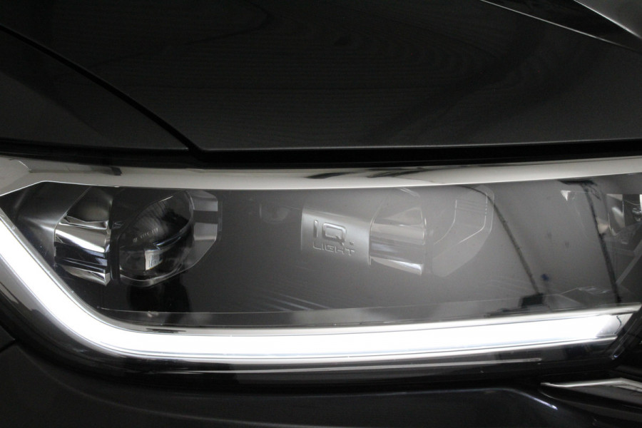 Volkswagen T-Roc 1.5 TSI Style 150pk Camera/Trekhaak/DSG/Stoelverwarming/Adapt.cruise Volkswagen T-Roc 1.5 TSI Style 150pk Camera/Trekhaak/DSG/Stoelverwarming/Adapt.cruise