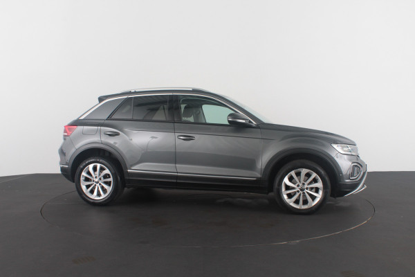 Volkswagen T-Roc 1.5 TSI Style 150pk Camera/Trekhaak/DSG/Stoelverwarming/Adapt.cruise Volkswagen T-Roc 1.5 TSI Style 150pk Camera/Trekhaak/DSG/Stoelverwarming/Adapt.cruise