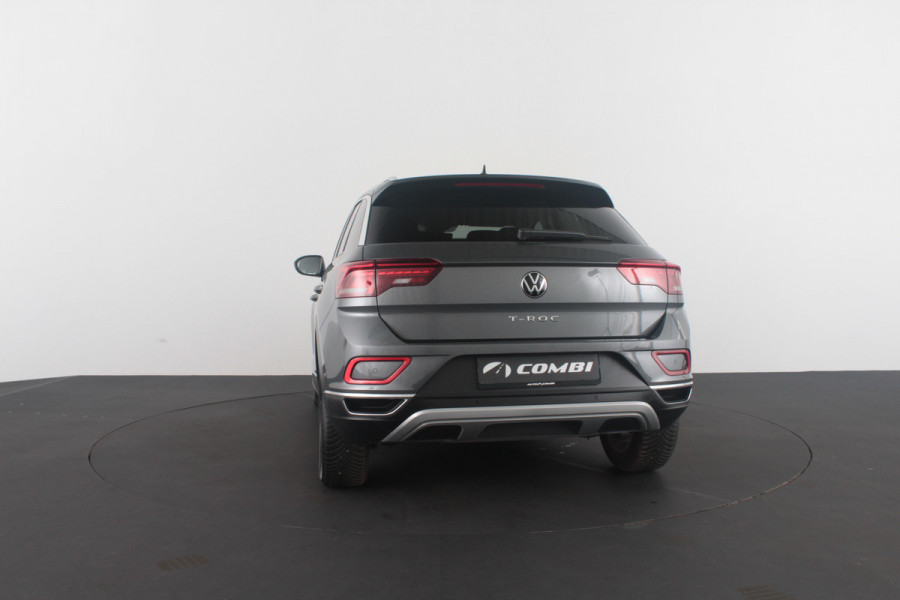 Volkswagen T-Roc 1.5 TSI Style 150pk Camera/Trekhaak/DSG/Stoelverwarming/Adapt.cruise Volkswagen T-Roc 1.5 TSI Style 150pk Camera/Trekhaak/DSG/Stoelverwarming/Adapt.cruise