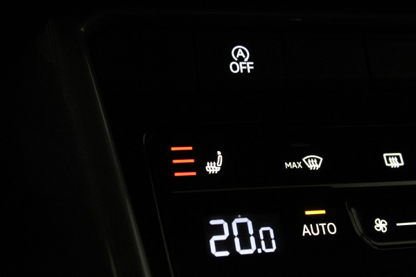 Volkswagen T-Roc 1.5 TSI Style 150pk Camera/Trekhaak/DSG/Stoelverwarming/Adapt.cruise Volkswagen T-Roc 1.5 TSI Style 150pk Camera/Trekhaak/DSG/Stoelverwarming/Adapt.cruise