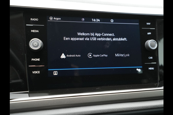 Volkswagen Polo 1.0 TSI 95pk R-Line Edition Navigatie Camera Acc Carplay 113 Volkswagen Polo 1.0 TSI 95pk R-Line Edition Navigatie Camera Acc Carplay 113