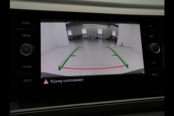 Volkswagen Polo 1.0 TSI 95pk R-Line Edition Navigatie Camera Acc Carplay 113 Volkswagen Polo 1.0 TSI 95pk R-Line Edition Navigatie Camera Acc Carplay 113