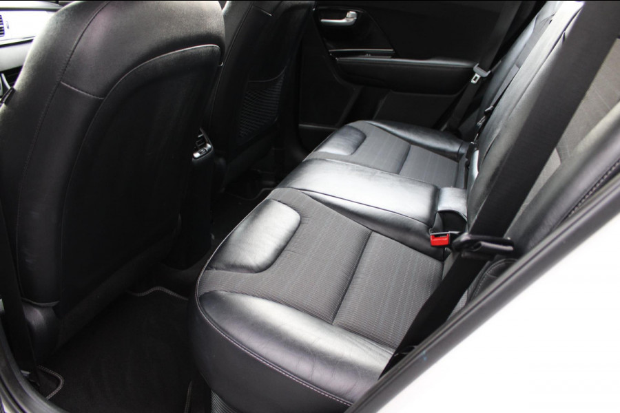 Kia Niro 1.6 GDi Hybrid DynamicLine Automaat Navi Camera Nap
