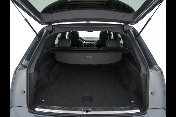 Audi SQ7 4.0 TDI Quattro Pro Line + Aut. *PANO | LUXURY-LEATHER | FULL-LED | DIGI-COCKPIT | BOSE-SOUND | KEYLESS | CAMERA | NAVI-FULLMAP | HEATED/VENTILATED-COMFORTSEATS | SHIFT-PADDLES | CARBON-INLAY | ECC | ADAPTIVE-CRUISE |
