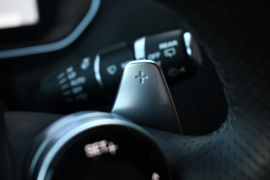 Land Rover Range Rover Sport 3.0 SDV6 HSE Dyn Pano ACC HUD Trekh