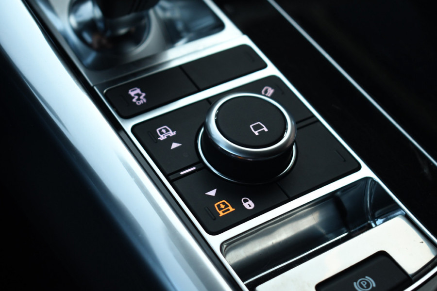 Land Rover Range Rover Sport 3.0 SDV6 HSE Dyn Pano ACC HUD Trekh