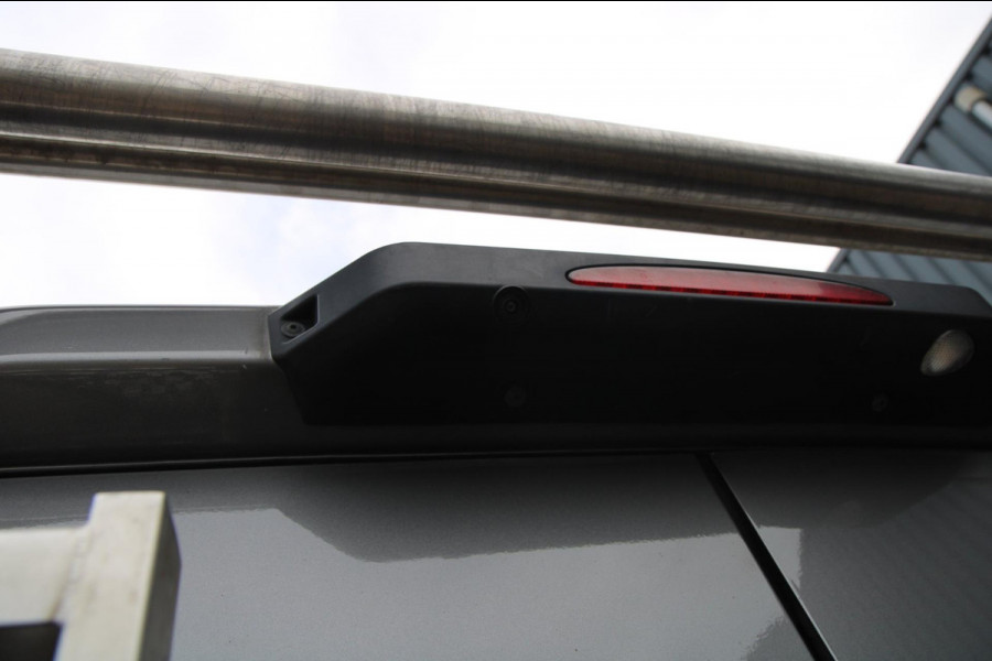 Iveco Daily 35S21H 3.0 410 / Automaat / Dubbel cabine / L4 / 6 persoons / Trekhaak / 3500 trekgewicht Iveco Daily 35S21H 3.0 410 / Automaat / Dubbel cabine / L4 / 6 persoons / Trekhaak / 3500 trekgewicht