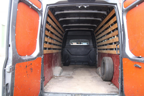 Iveco Daily 35S21H 3.0 410 / Automaat / Dubbel cabine / L4 / 6 persoons / Trekhaak / 3500 trekgewicht Iveco Daily 35S21H 3.0 410 / Automaat / Dubbel cabine / L4 / 6 persoons / Trekhaak / 3500 trekgewicht