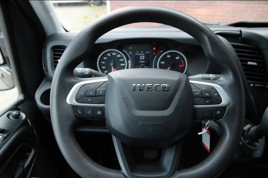 Iveco Daily 35S21H 3.0 410 / Automaat / Dubbel cabine / L4 / 6 persoons / Trekhaak / 3500 trekgewicht Iveco Daily 35S21H 3.0 410 / Automaat / Dubbel cabine / L4 / 6 persoons / Trekhaak / 3500 trekgewicht