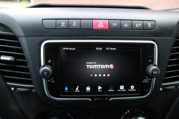 Iveco Daily 35S21H 3.0 410 / Automaat / Dubbel cabine / L4 / 6 persoons / Trekhaak / 3500 trekgewicht Iveco Daily 35S21H 3.0 410 / Automaat / Dubbel cabine / L4 / 6 persoons / Trekhaak / 3500 trekgewicht