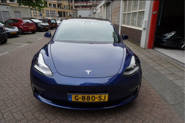 Tesla Model 3 Long Range AWD 75 kWh Dual Motor Battery New 9/2025 via Tesla | BTW | 351 pk | Panorama | Premium Audio | Auto Pilot | Leer | 19inch sportvelgen