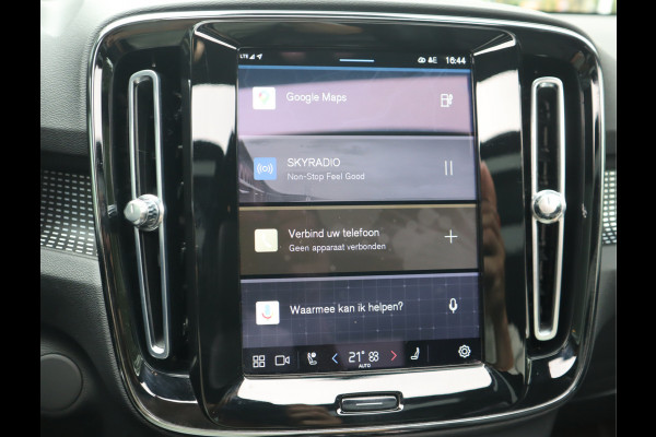 Volvo XC40 Recharge P8 AWD R-Design / SOH 92%