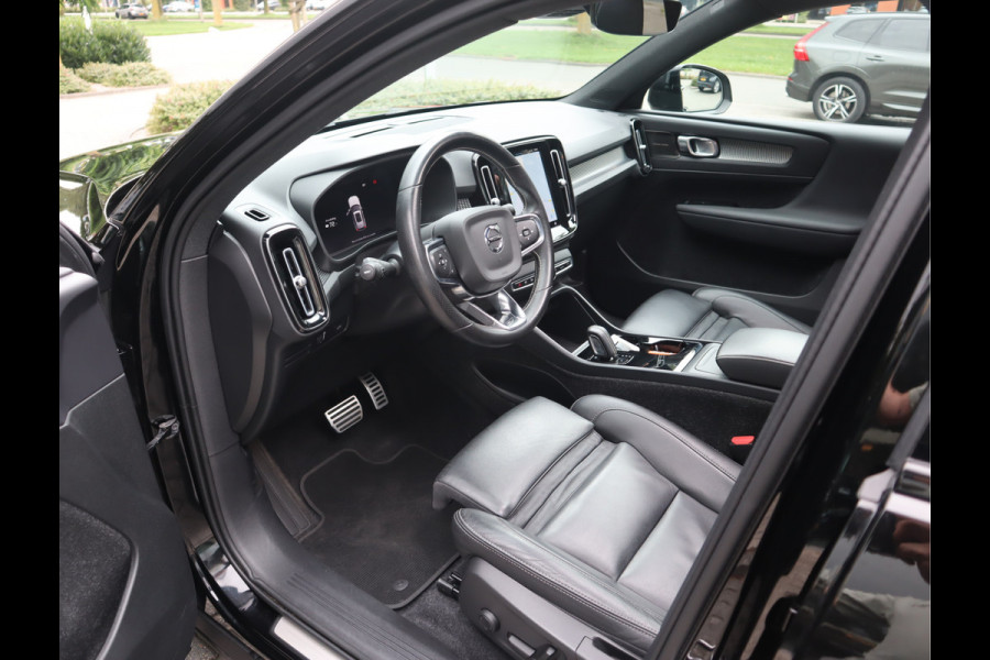 Volvo XC40 Recharge P8 AWD R-Design / SOH 92%