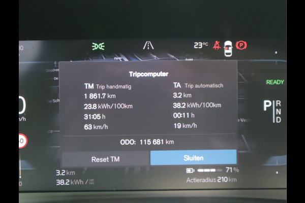Volvo XC40 Recharge P8 AWD R-Design / SOH 92%