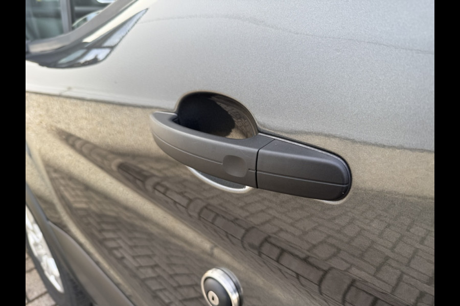 Ford Transit 350 2.0 TDCI L2H2 LiMITED 165PK AUTOMAAT! TREKHAAK! ADAPTIVE CRU Ford Transit 350 2.0 TDCI L2H2 LiMITED 165PK AUTOMAAT! TREKHAAK! ADAPTIVE CRU