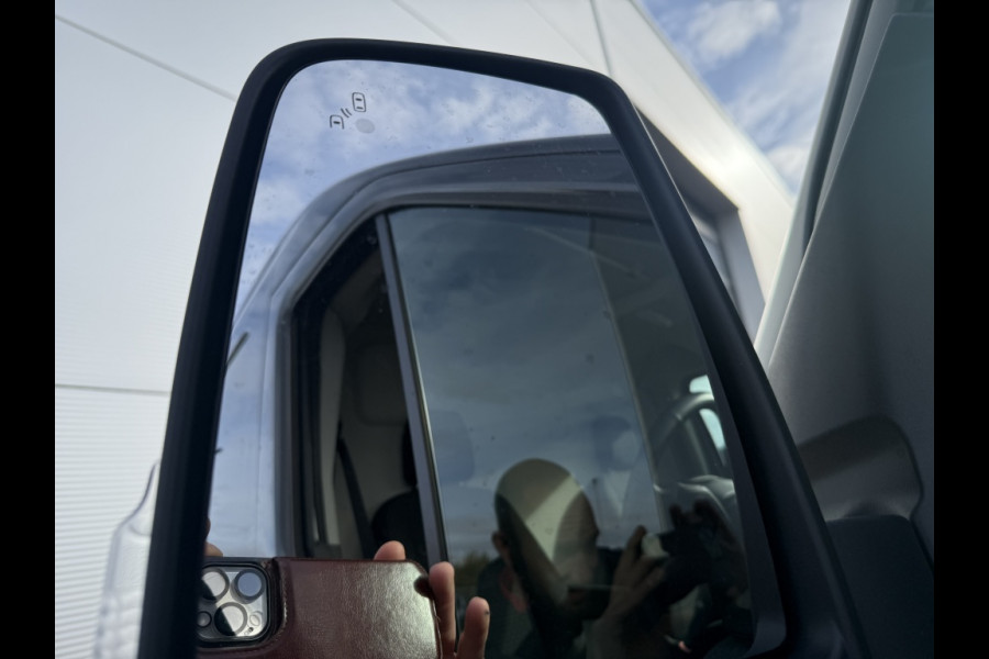 Ford Transit 350 2.0 TDCI L2H2 LiMITED 165PK AUTOMAAT! TREKHAAK! ADAPTIVE CRU Ford Transit 350 2.0 TDCI L2H2 LiMITED 165PK AUTOMAAT! TREKHAAK! ADAPTIVE CRU