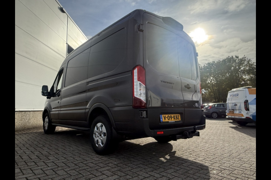 Ford Transit 350 2.0 TDCI L2H2 LiMITED 165PK AUTOMAAT! TREKHAAK! ADAPTIVE CRU Ford Transit 350 2.0 TDCI L2H2 LiMITED 165PK AUTOMAAT! TREKHAAK! ADAPTIVE CRU