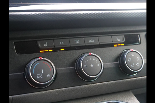 Volkswagen Transporter 2.0 TDI 150 | Aut. | DC | Bulli | L2H1 | Navi | Cruise | Airco.. Volkswagen Transporter 2.0 TDI 150 | Aut. | DC | Bulli | L2H1 | Navi | Cruise | Airco..