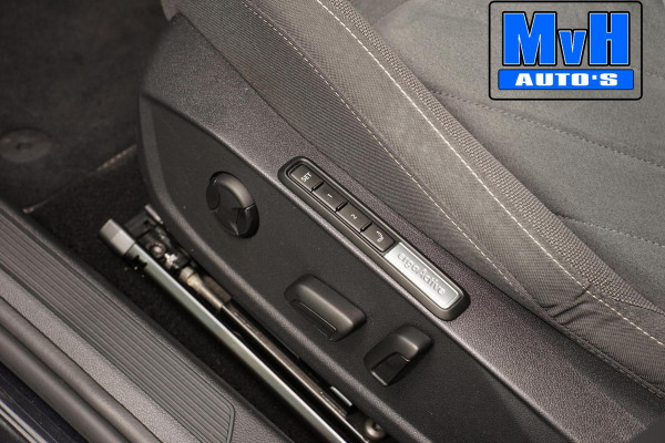 Volkswagen Golf 1.5 TSI Life Business|SPORTSTOEL|LUXE|ORG.NL Volkswagen Golf 1.5 TSI Life Business|SPORTSTOEL|LUXE|ORG.NL