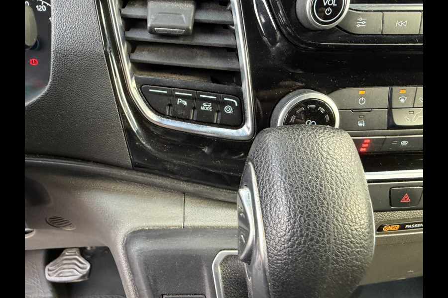 Ford Transit Custom 300 2.0 TDCI 130PK EURO 6 L2H1 Limited Automaat/CarPlay/trekhaak Ford Transit Custom 300 2.0 TDCI 130PK EURO 6 L2H1 Limited Automaat/CarPlay/trekhaak