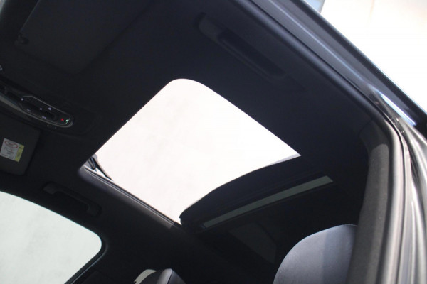 Audi Q5 Sportback 50 TFSI e S edition 360 Camera/Trekhaak/Panorama dak Prijs is rijklaar incl 12 maanden bovag Audi Q5 Sportback 50 TFSI e S edition 360 Camera/Trekhaak/Panorama dak Prijs is rijklaar incl 12 maanden bovag