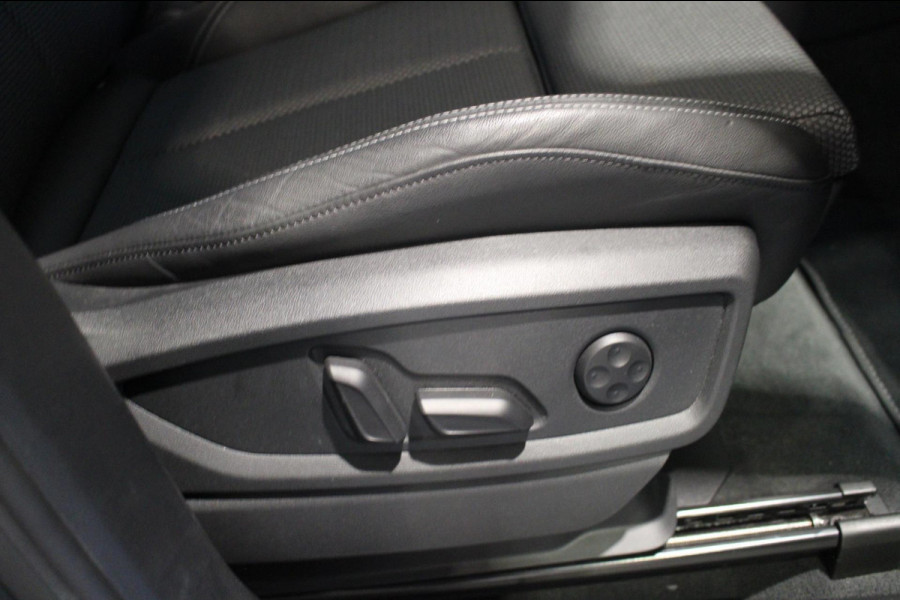 Audi Q5 Sportback 50 TFSI e S edition 360 Camera/Trekhaak/Panorama dak Prijs is rijklaar incl 12 maanden bovag Audi Q5 Sportback 50 TFSI e S edition 360 Camera/Trekhaak/Panorama dak Prijs is rijklaar incl 12 maanden bovag