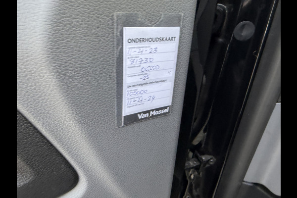 Citroën Jumpy 2.0 BlueHDI 123PK EURO 6 DARK EDITION CarPlay/achteruitrijcamera/trekhaak Citroën Jumpy 2.0 BlueHDI 123PK EURO 6 DARK EDITION CarPlay/achteruitrijcamera/trekhaak