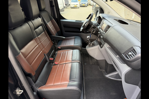 Citroën Jumpy 2.0 BlueHDI 123PK EURO 6 DARK EDITION CarPlay/achteruitrijcamera/trekhaak Citroën Jumpy 2.0 BlueHDI 123PK EURO 6 DARK EDITION CarPlay/achteruitrijcamera/trekhaak