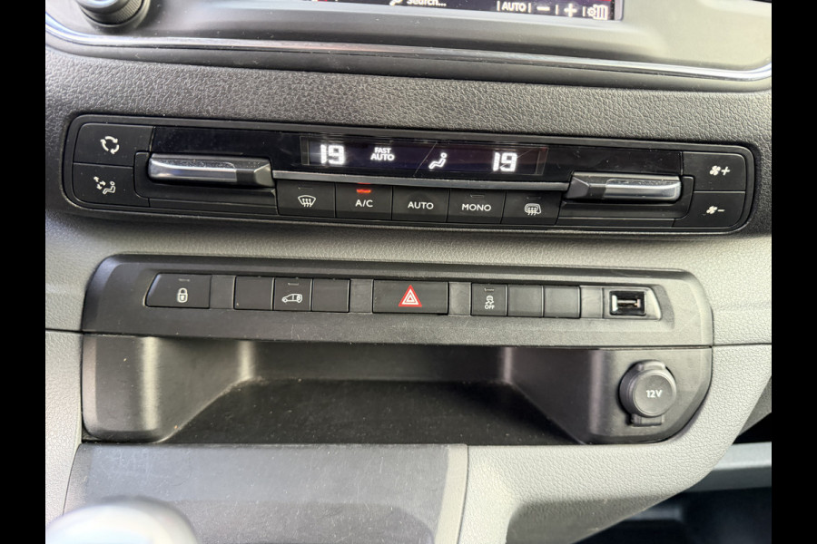 Citroën Jumpy 2.0 BlueHDI 123PK EURO 6 DARK EDITION CarPlay/achteruitrijcamera/trekhaak Citroën Jumpy 2.0 BlueHDI 123PK EURO 6 DARK EDITION CarPlay/achteruitrijcamera/trekhaak