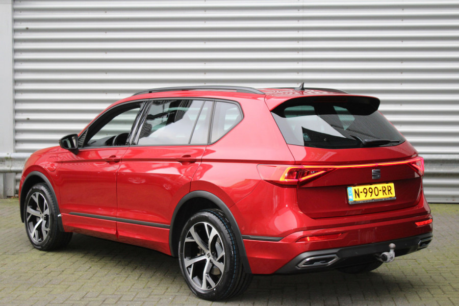 Seat Tarraco 1.4 TSI 245pk e-Hybrid PHEV FR Business Intense DSG6 SoH 91% NL-Auto NAP BTW Panoramadak Clima Cruise Navi 360 Camera Trekhaak 1800kg Seat Tarraco 1.4 TSI 245pk e-Hybrid PHEV FR Business Intense DSG6 SoH 91% NL-Auto NAP BTW Panoramadak Clima Cruise Navi 360 Camera Trekhaak 1800kg