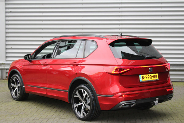 Seat Tarraco 1.4 TSI 245pk e-Hybrid PHEV FR Business Intense DSG6 SoH 91% NL-Auto NAP BTW Panoramadak Clima Cruise Navi 360 Camera Trekhaak 1800kg Seat Tarraco 1.4 TSI 245pk e-Hybrid PHEV FR Business Intense DSG6 SoH 91% NL-Auto NAP BTW Panoramadak Clima Cruise Navi 360 Camera Trekhaak 1800kg