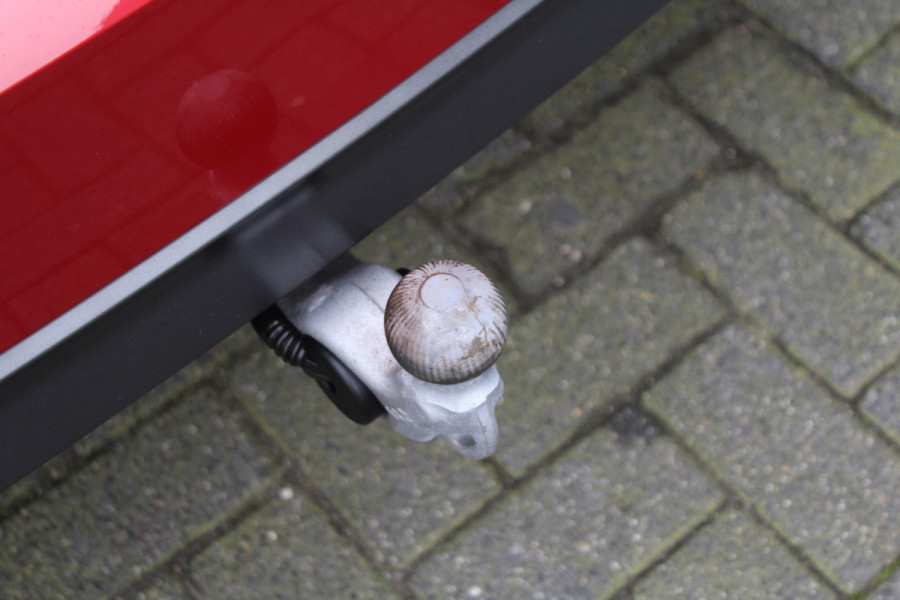 Seat Tarraco 1.4 TSI 245pk e-Hybrid PHEV FR Business Intense DSG6 SoH 91% NL-Auto NAP BTW Panoramadak Clima Cruise Navi 360 Camera Trekhaak 1800kg Seat Tarraco 1.4 TSI 245pk e-Hybrid PHEV FR Business Intense DSG6 SoH 91% NL-Auto NAP BTW Panoramadak Clima Cruise Navi 360 Camera Trekhaak 1800kg