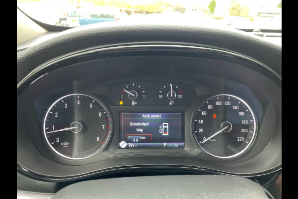Opel Mokka X 1.4 Turbo Innovation | Leder | Stoel- en stuurverwarming | Camera Opel Mokka X 1.4 Turbo Innovation | Leder | Stoel- en stuurverwarming | Camera