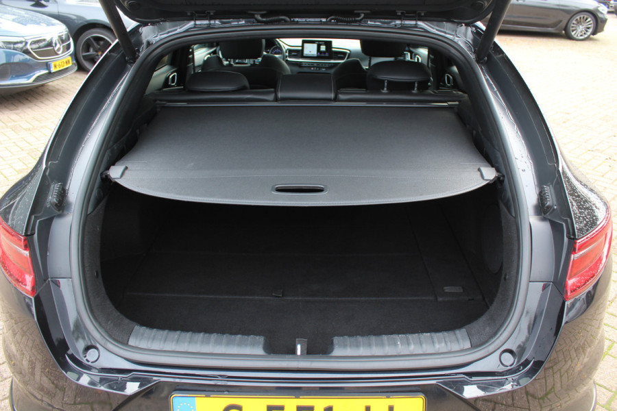 Kia ProCeed 1.4 T-GDI GT-PlusLine / Panoramadak / Camera / Keyless / JBL / 18'' / Apple CarPlay / Stuur+Stoelverwarming / DAB / Dodehoek / ACC