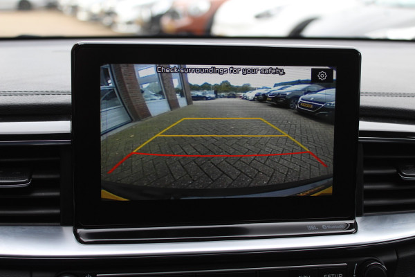 Kia ProCeed 1.4 T-GDI GT-PlusLine / Panoramadak / Camera / Keyless / JBL / 18'' / Apple CarPlay / Stuur+Stoelverwarming / DAB / Dodehoek / ACC