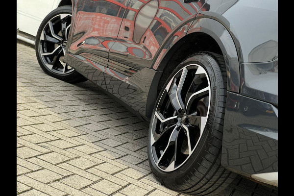 Audi e-tron e-tron 50 quattro Launch edition plus 71 kWh NL-AUTO | LEDER | PANODAK | MEMORY | Audi e-tron e-tron 50 quattro Launch edition plus 71 kWh NL-AUTO | LEDER | PANODAK | MEMORY |